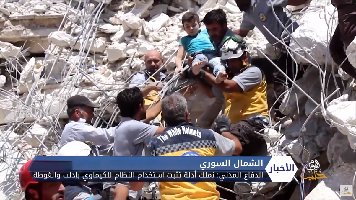 هيئات مدنية تحذر من نية النظام وروسيا استهداف إدلب بالكيماوي بعد اتهامهما الفصائل والدفاع المدني