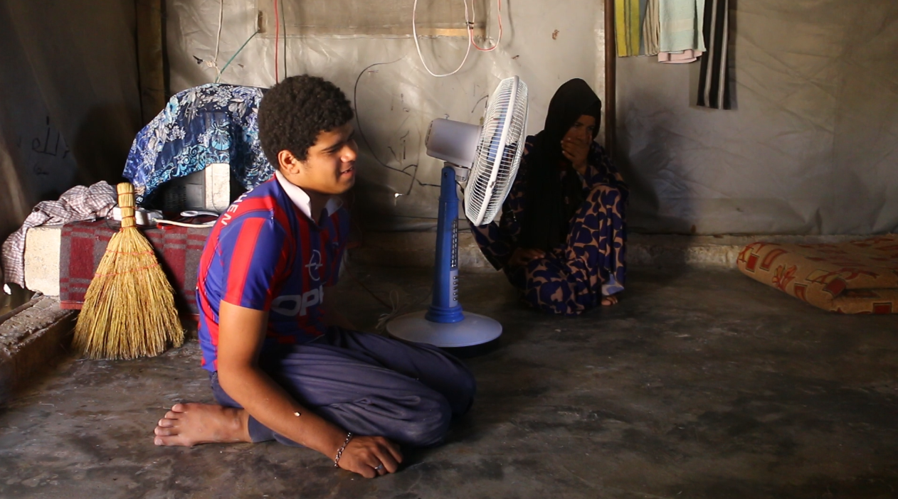 العيد في مخيمات ريف إدلب له شكل أخر في ظل النزوح والمعاناة