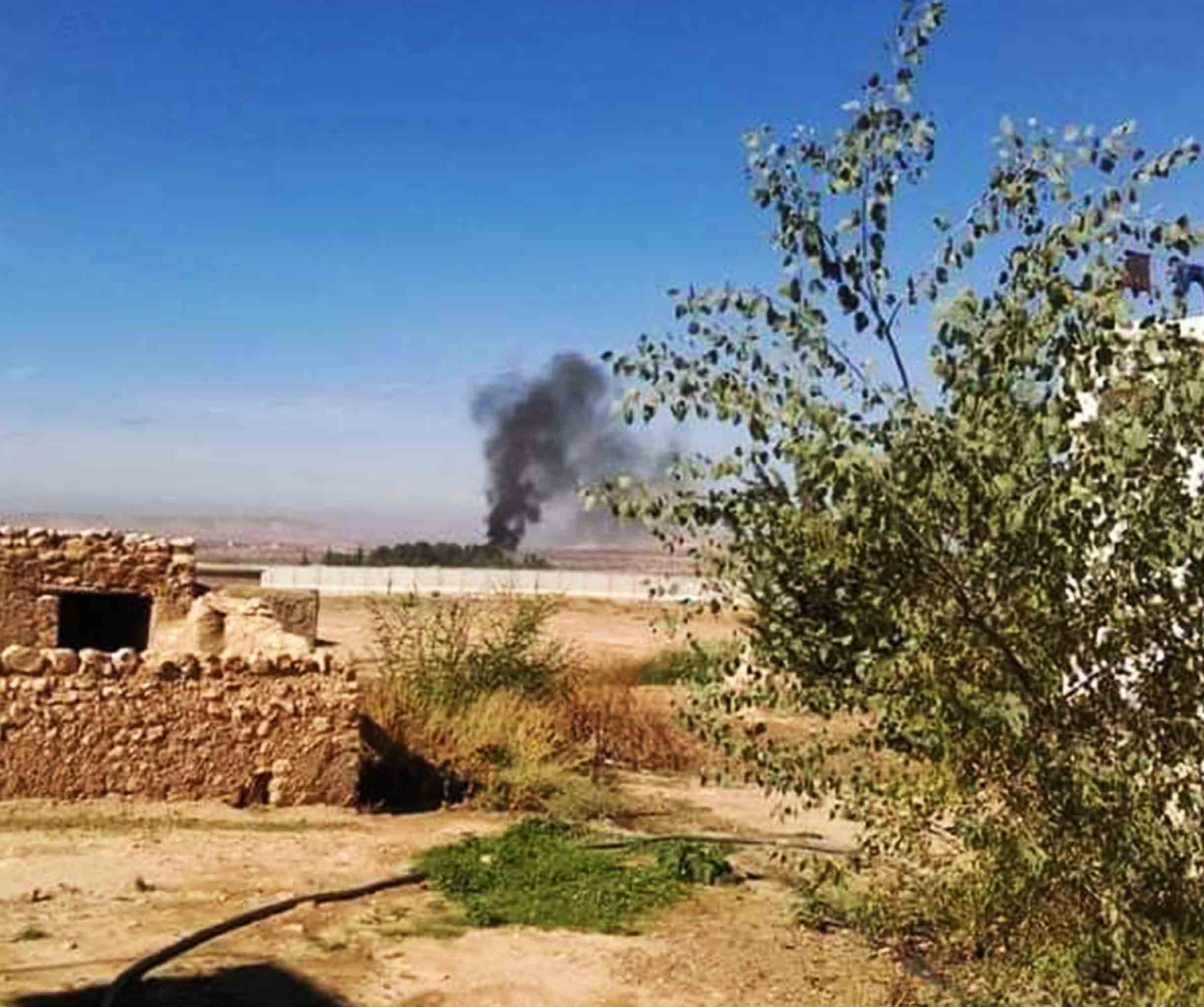 القوات التركية تقصف أهدافاً لـ YPG.. وقسد تعلق عملياتها ضد تنظيم الدولة احتجاجاً