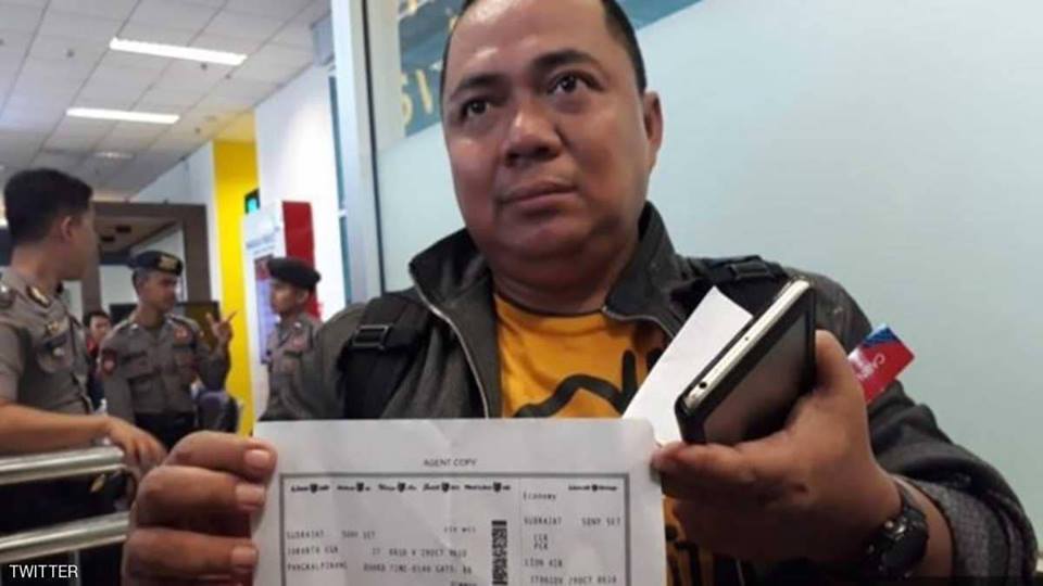 هذه قصّة الناجي الوحيد من تحطم الطائرة الأندونيسية