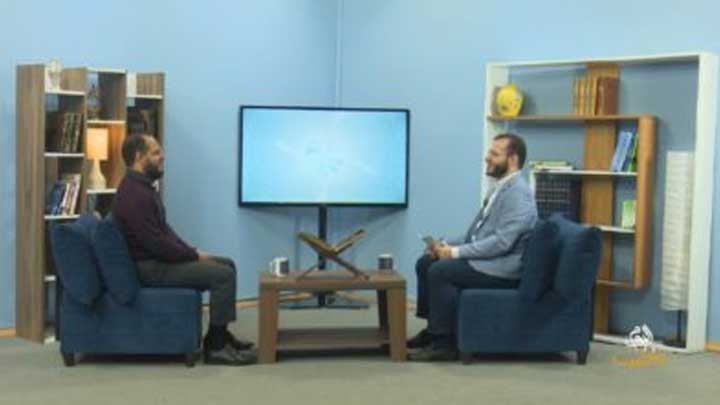 فاسألوا أهل الذكر: عفارة الزيتون، إمامة غير البالغ، دخول الموظفة الحائض للمسجد، المسح على الجبيرة