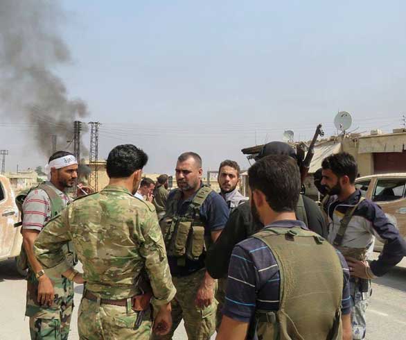 الأمن العسكري يطلب من “جيش المعتز” في ريف درعا تسليم سلاحهم الخفيف