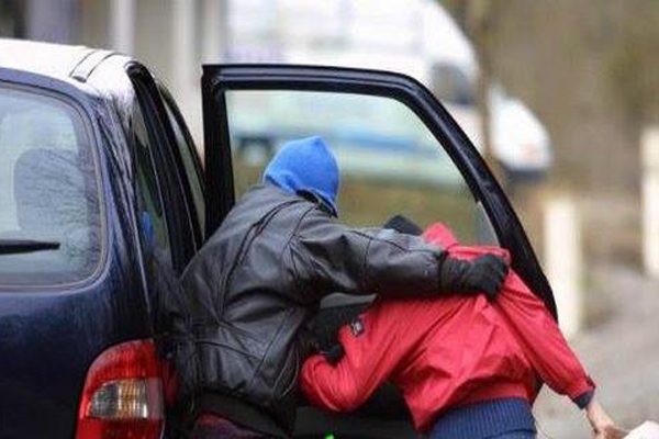 مجهولون يختطفون 5 أشخاص في ريف حمص الغربي