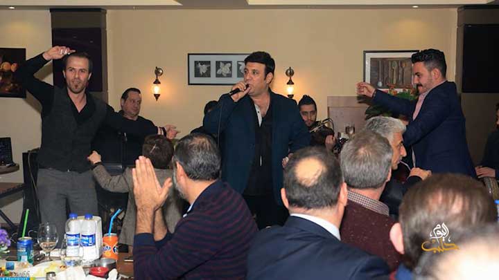 طربيات 28- أحمد أزرق