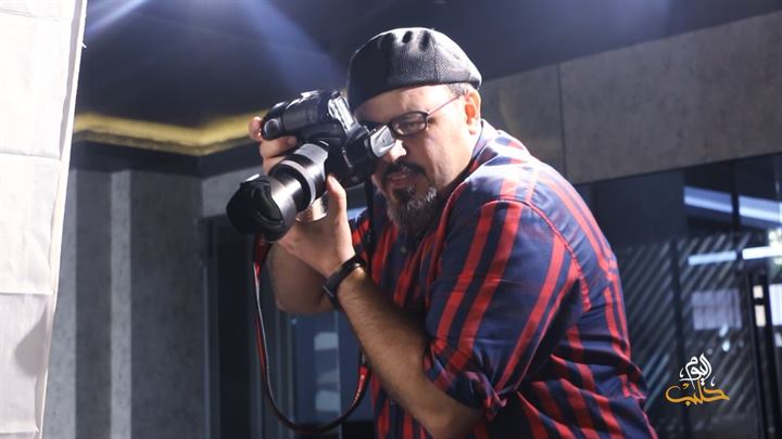 سواعد أمل – أحمد هنداوي.. مبدع في تصوير الطعام والمنتجات