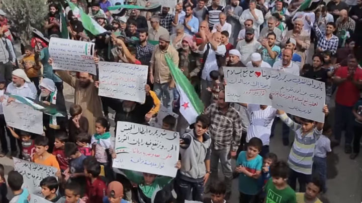 مظاهرات تعم المناطق المحررة دعماً لعملية نبع السلام العسكرية