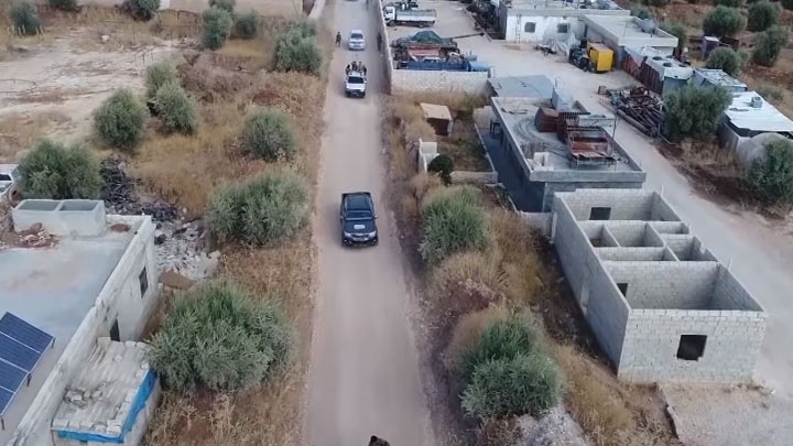 تعزيزات عسكرية للجيش الوطني تصل الحدود التركية السورية للمشاركة في عملية نبع السلام