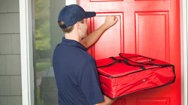 الانتربول يحذر من استغلال الحجر الصحي بتوصيل المخدرات بعلب الطعام إلى المنازل