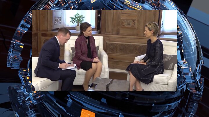 بعد وضع اسمها في قائمة قيصر مجلة ألمانية تصف أسماء الأسد بالأم القاتلة وتقول لا يمكن أنْ يكون هناك حصانة لقاتل