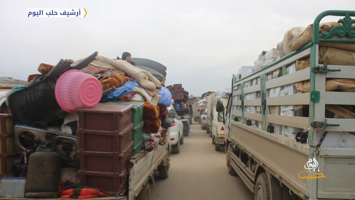 أهالي جبل الزاوية يغادرون منطقتهم مجدداً بعد تصعيد قوات النظام