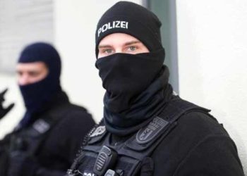 ضرب إمام مسجد حتى الموت أمام زوجته في ألمانيا