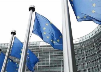 الاتحاد الأوروبي يمدد برامج دعم اللاجئين في تركيا لمدة عامين