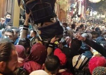 رغم #كورونا.. ازدحام غير مسبوق بحي #القيمرية في #دمشق تزامناً مع أعياد الميلاد