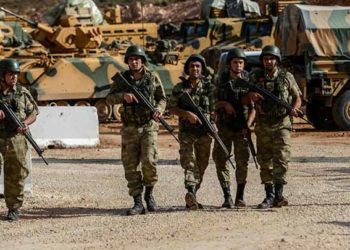 سيدة هولندية ترفع دعوى ضد حكومة بلادها لمعرفة مصير ابنها المعتقل في سوريا