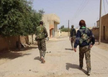 “قسد” تشن حملة اعتقالات شمال دير الزور