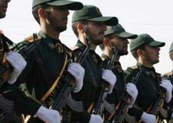 بعد مقتل عناصر له.. “الثوري الإيراني” ينفّذ حملة اعتقالات في البوكمال