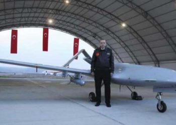 صحيفة إيطالية تعلّق على دور تركيا في مجال “الطائرات المسيّرة”