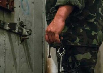 قوات النظام تفرج عن أحد المعتقلين بعد اعتقاله لتسع سنوات في درعا