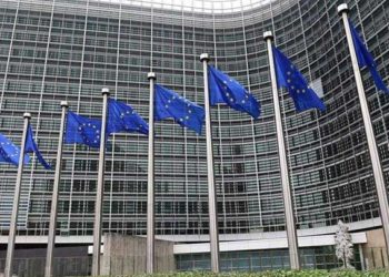 الاتحاد الأوروبي يمدد عقوباته الاقتصادية على روسيا