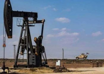 أحدهما إيراني.. مقتل مهندسيْن على يد القوات الروسية في دير الزور