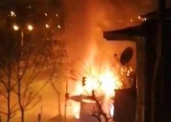 وفاة طفلين جراء حريق داخل منزل عائلة سورية بمرسين