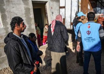 وقف الديانة التركي يسلم منازل لأكثر من 1700 عائلة في الشمال السوري