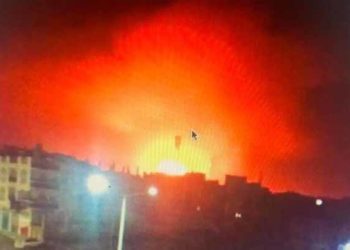 مقتل 5 نساء وإصابة العديد جراء قصف مدفعي على صالة أفراح في اليمن