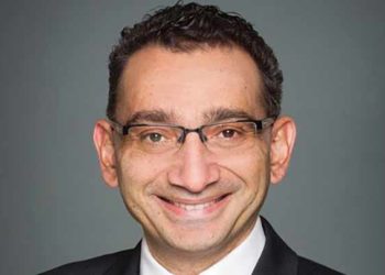 كندا تعين وزيراً من أصول سورية في حكومتها وتسلمه حقيبة النقل