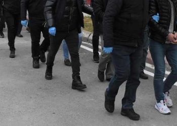 بينهم سوريون.. توقيف 14 شخصاً على صلة بتنظيم الدولة في تركيا