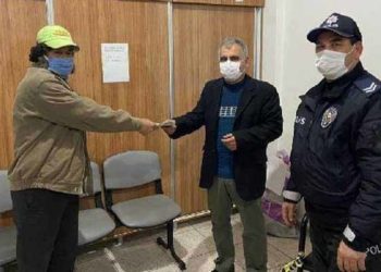 لاجئ سوري يعثر على مبلغ من المال في ولاية غازي عنتاب جنوب تركيا