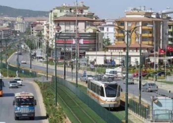 غرفة “صناعة غازي عنتاب” تعلن عن برامج تأهيل مهني للسوريين ورواتب للمتدربين 