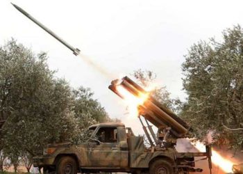 قوات النظام تقصف ريف إدلب.. وفصائل المعارضة ترد