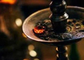 بفضل الرشاوي.. تقديم “الأراكيل” مستمر في مقاهي ومطاعم دمشق