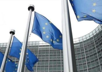 الاتحاد الأوروبي يرحب باستئناف المحادثات بين تركيا واليونان