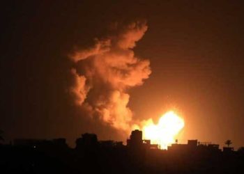 “الإدارة الذاتية” تعلق على رسالة خارجية النظام حول الهجوم على دير الزور