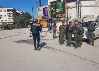 بوساطة روسية.. قوات YPG ترفع الحصار عن قوات النظام في القامشلي