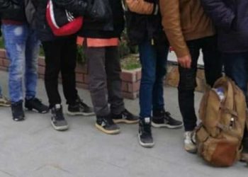 الشرطة التركية توقف 12 سورياً في ولاية تيكيرداغ