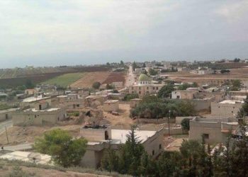 جرحى مدنيون باستهداف قوات النظام سيارة غرب حلب