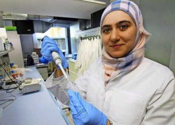 طبيبة سورية تطوّر مادة لعلاج الزهايمر في ألمانيا