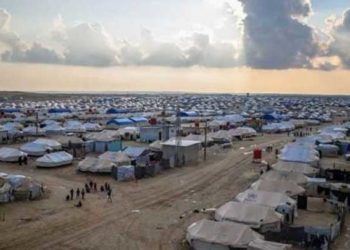 فرنسا تعيد سبعة أطفال من أبناء عناصر “تنظيم الدولة” في سوريا