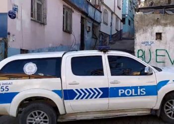 أم لخمسة أطفال.. رجل أجنبي يقتل زوجته في مدينة غازي عنتاب التركية