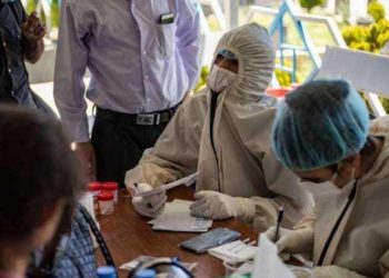 “هيومن رايتس ووتش”: يجب تزويد مناطق شمال سوريا بلقاح “كورونا”