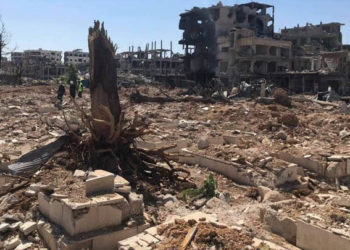 بحثاً عن رفات إسرائيلي.. روسيا تنبش مقبرة بمخيم اليرموك في دمشق