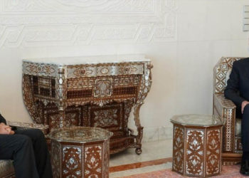 “بشار” يبحث مع مسؤول إيراني “التطورات السياسية” في سوريا