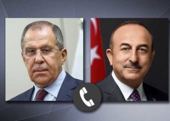 في اتصال هاتفي.. أوغلو ولافروف يبحثان الأوضاع السياسية في سوريا