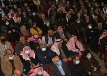 أحد وجهاء مدينة درعا يُفشل اجتماعاً حضره مسؤولون في حكومة النظام