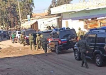 دخول ضباط النظام برفقة دوريات عسكرية روسية إلى طفس غربي درعا