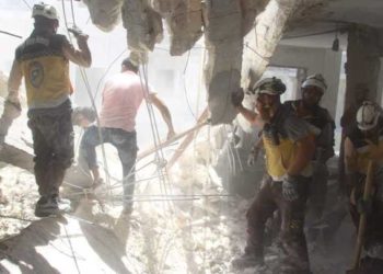 بأكثر من 80 قذيفة.. قوات النظام تستهدف بلدتين جنوبي إدلب