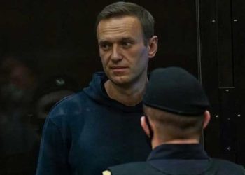 بسبب نافالني.. الاتحاد الأوروبي يفرض عقوبات على روسيا