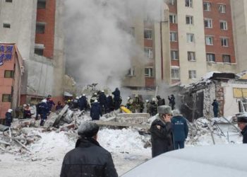 بالفيديو.. انفجار يهز مبنى وسط روسيا